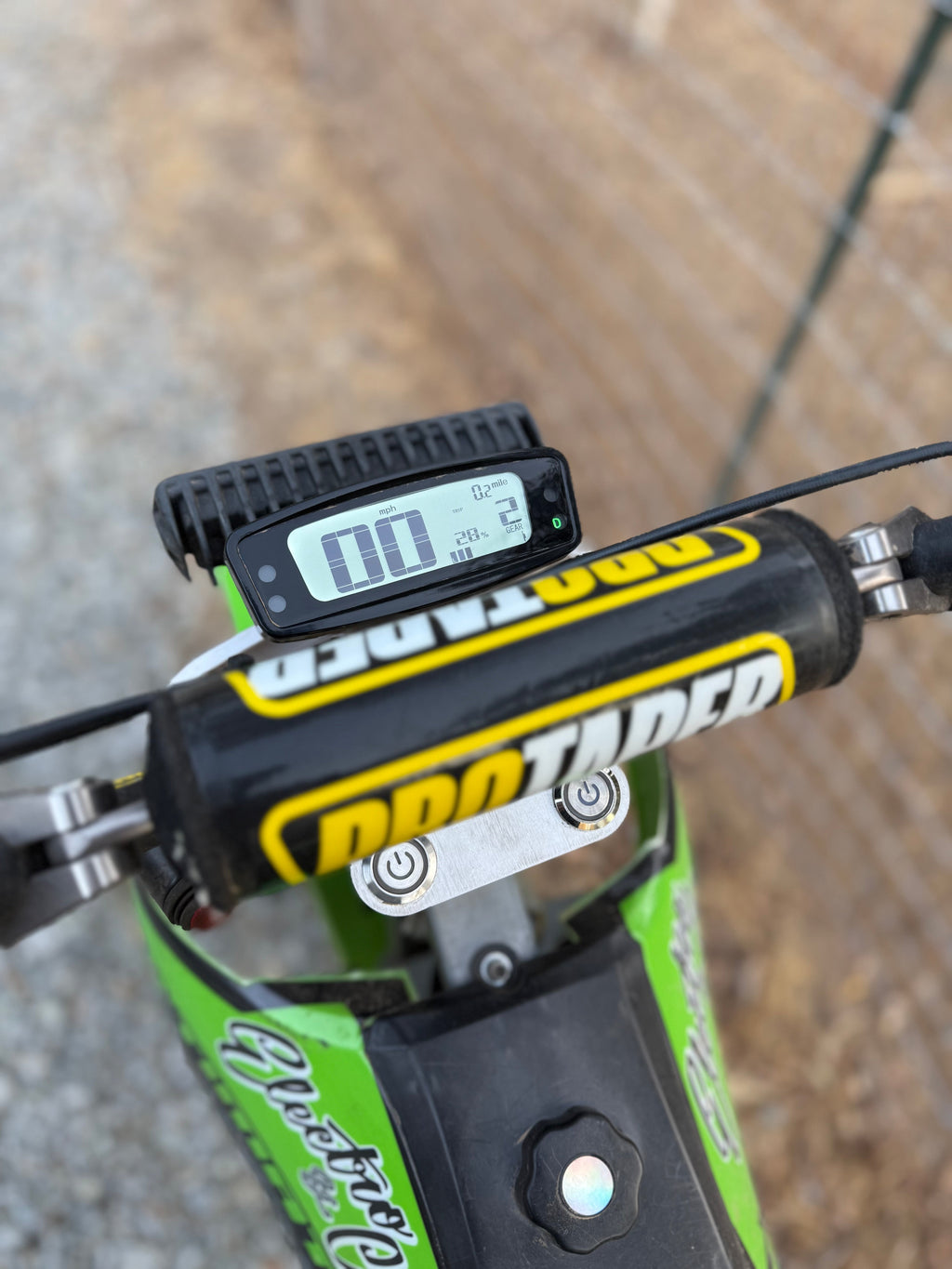 E&C Razor Display Kit