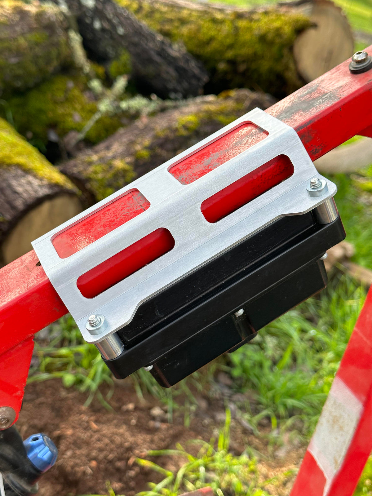 Razor Noisy Cricket Mount for MX/SX Bikes