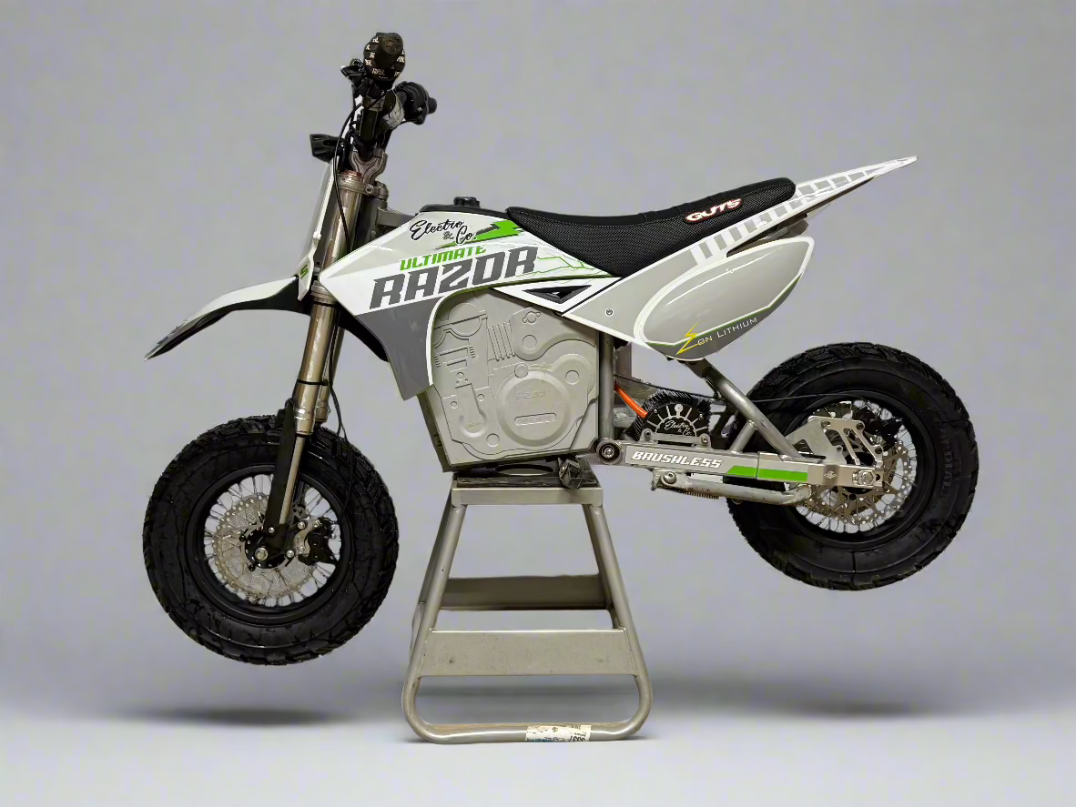 Razor Scrambler Wheel Set