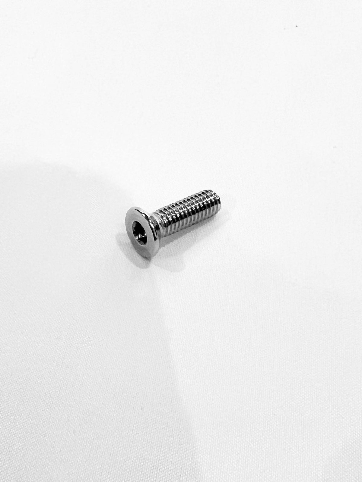 M6x18mm FH Screw