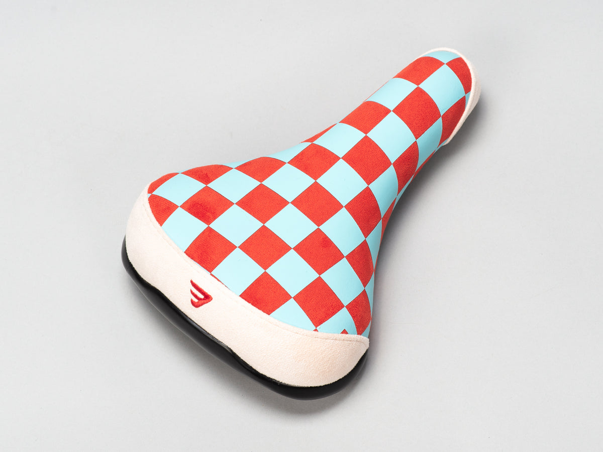 Checkered Wheelie Seat Red/ Blue
