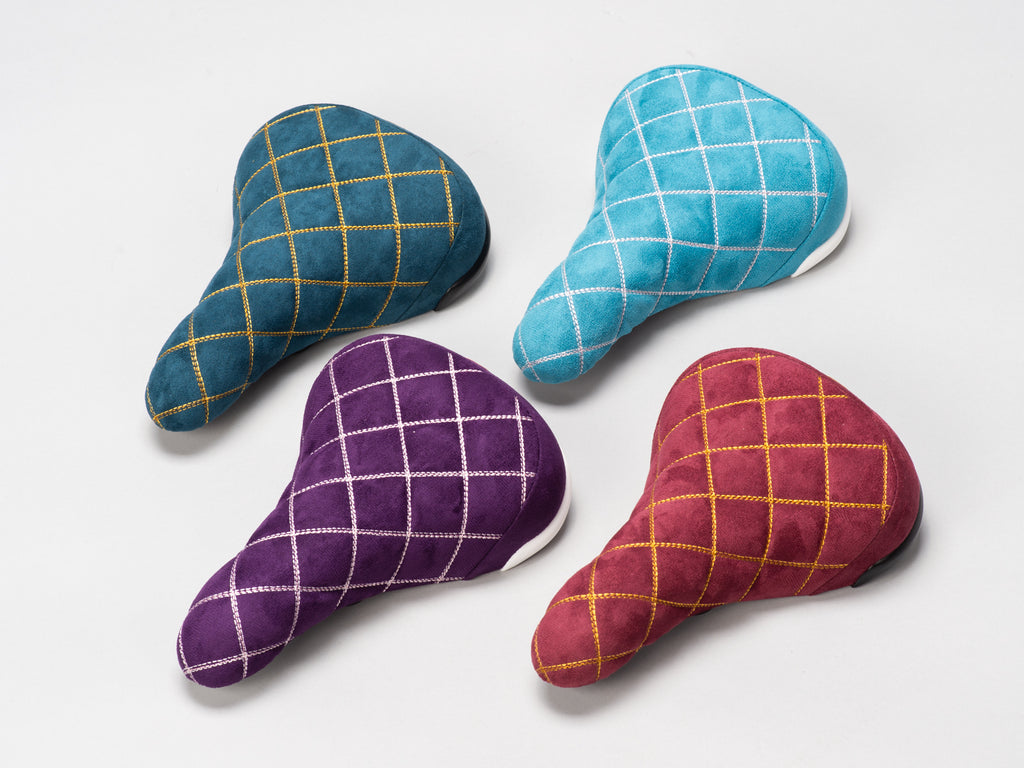 Diamond Stitch Wheelie Seat