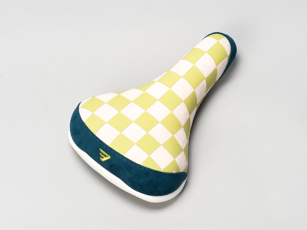 Checkered Wheelie Seats