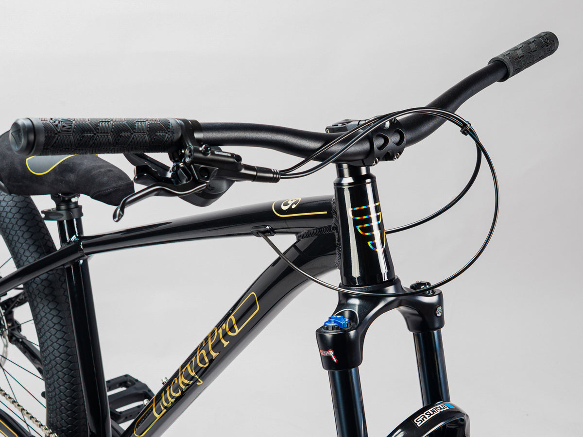 Lucky 6 PRO Black