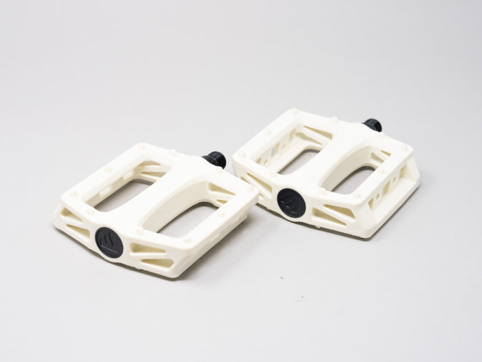 Mafia Pedals 9/16-White