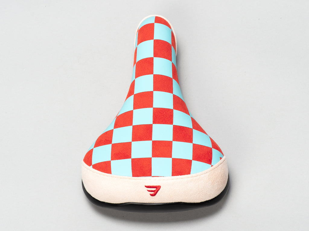 Checkered Wheelie Seat Red/ Blue