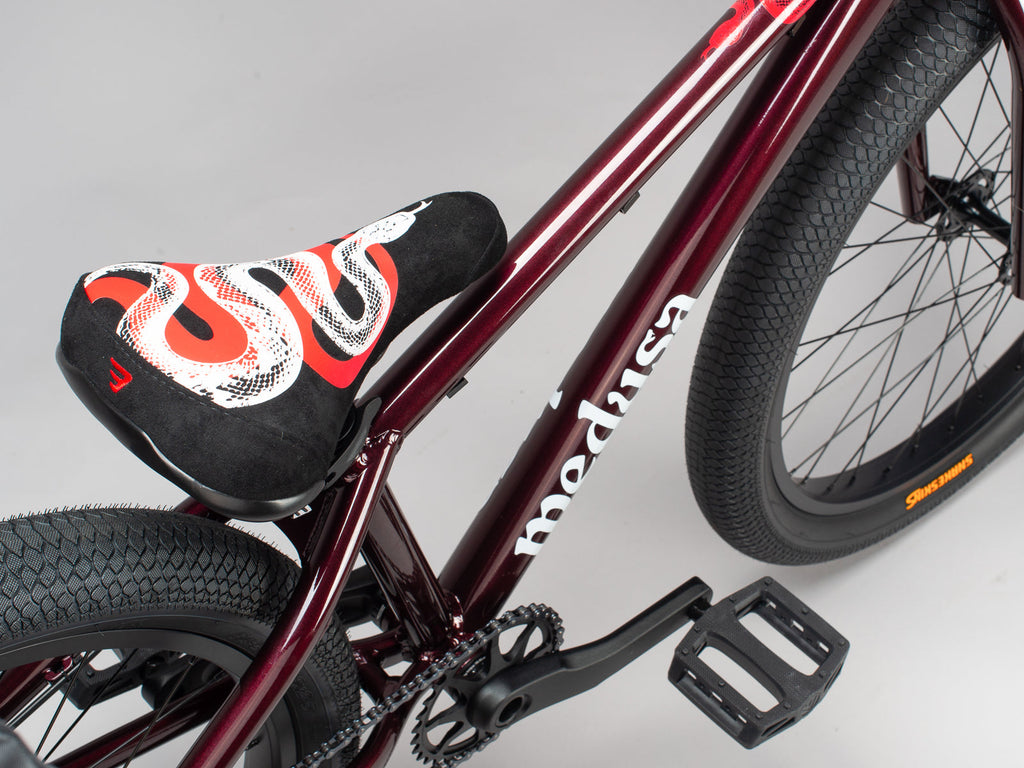 Medusa V2 Red Black