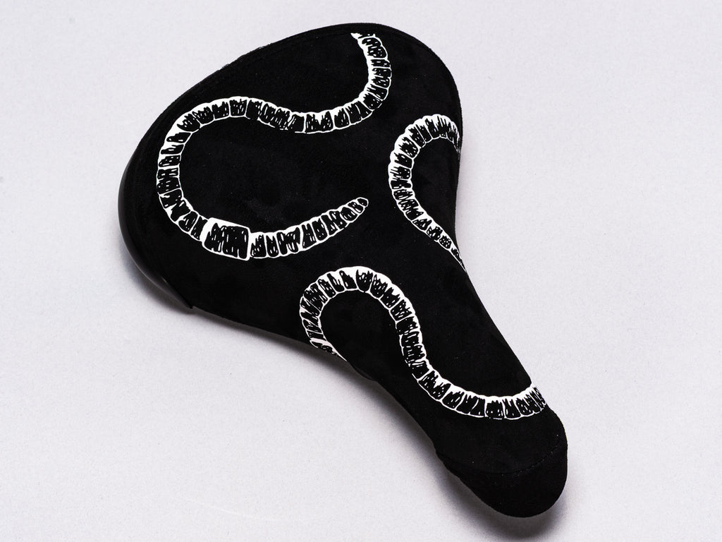 Worm Wheelie Seat Black
